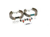 Задние тормозные колодки Bosch  0 204 114 668