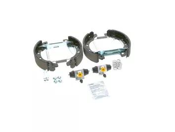 Bosch 0 204 114 546 <span>тормозные колодки задние</span>