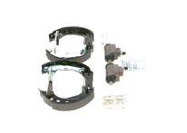 Задние тормозные колодки Bosch  0 204 114 586