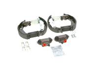 Задние тормозные колодки Bosch  0 204 114 586