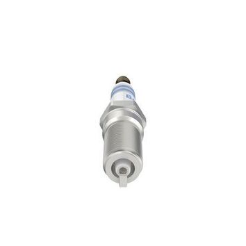 Bosch Platinum <span>свеча зажигания 0 242 236 679 HR7NPP302X</span>