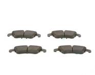 Передние тормозные колодки Bosch  0 986 495 110