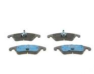 Передние тормозные колодки Bosch  0 986 495 110