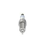Свеча зажигания Bosch Double Platinum  ZR 5 TPP 33