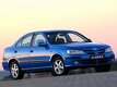 Nissan Almera N16 / седан