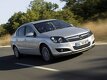 Opel Astra H / седан