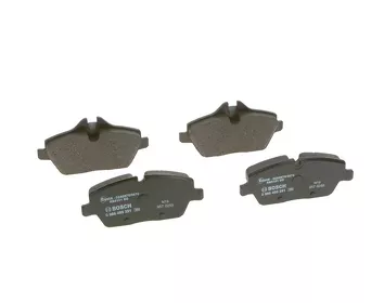 Bosch 0 986 495 251 <span>тормозные колодки передние</span>