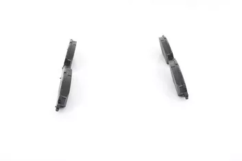 Bosch 0 986 494 240 <span>тормозные колодки передние</span>
