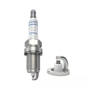 Bosch Standard Super <span>свеча зажигания 0 242 229 699 FQR8LEU2</span>