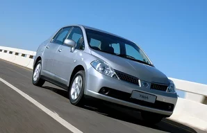 Лампы Nissan Tiida Tiida / C11 / седан