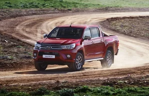 Лампы Toyota Hilux Hilux / 8 пок.