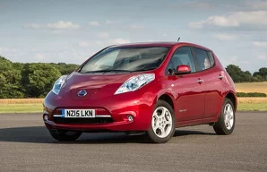 Лампы Nissan Leaf Leaf / 1 пок. / ZE0