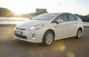 Лампы Toyota Prius Prius / XW30 / хэтчбек