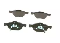 Передние тормозные колодки Bosch  0 986 494 135