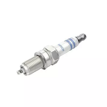 Bosch Super Plus <span>свеча зажигания 0 242 135 515 YR7DC+</span>