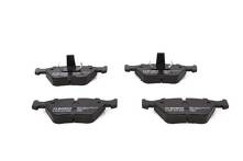 Передние тормозные колодки Bosch  0 986 424 485