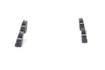 Bosch 0 986 424 553 <span>тормозные колодки задние</span>