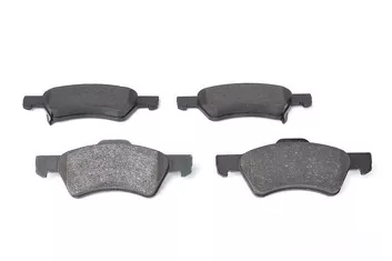 Bosch 0 986 424 765 <span>тормозные колодки передние</span>