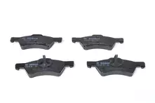 Передние тормозные колодки Bosch  0 986 424 765