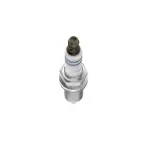 Свеча зажигания Bosch Platinum Iridium 0 242 235 769