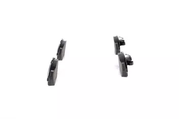 Bosch 0 986 424 825 <span>тормозные колодки передние</span>