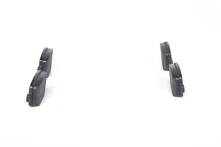 Задние тормозные колодки Bosch  0 986 494 247