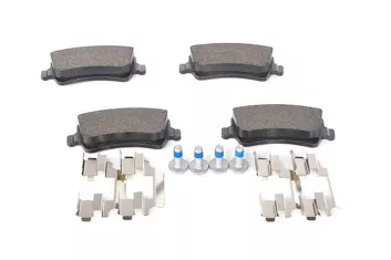 Bosch 0 986 494 213 <span>тормозные колодки задние</span>