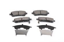 Передние тормозные колодки Bosch  0 986 494 321