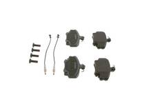 Передние тормозные колодки Bosch  0 986 467 720