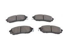 Передние тормозные колодки Bosch  0 986 494 295