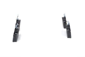 Bosch 0 986 494 304 <span>тормозные колодки задние</span>