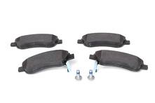 Передние тормозные колодки Bosch  0 986 494 379
