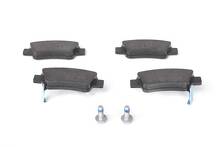 Задние тормозные колодки Bosch  0 986 494 329