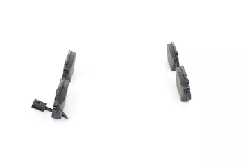 Bosch 0 986 424 597 <span>тормозные колодки передние</span>