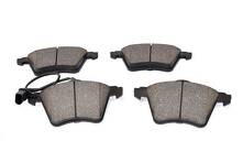 Передние тормозные колодки Bosch  0 986 424 780