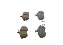 Передние тормозные колодки Bosch  0 986 466 700