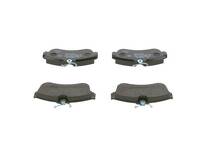 Передние тормозные колодки Bosch  0 986 461 147