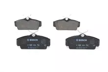 Передние тормозные колодки Bosch  0 986 424 781