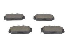 Передние тормозные колодки Bosch  0 986 424 781