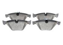 Передние тормозные колодки Bosch  0 986 494 549