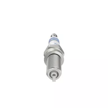 Bosch Standard Super <span>свеча зажигания 0 242 135 545 YR7ME</span>