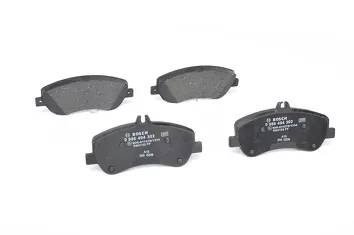 Bosch 0 986 494 302 <span>тормозные колодки передние</span>