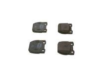 Задние тормозные колодки Bosch 0 986 424 827 для Land Rover Defender 1 пок.