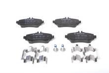 Передние тормозные колодки Bosch  0 986 424 469