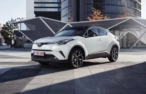 Лампы Toyota C-HR C-HR / 1 пок.