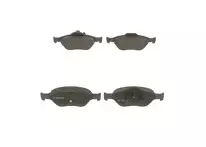 Передние тормозные колодки Bosch  0 986 424 558