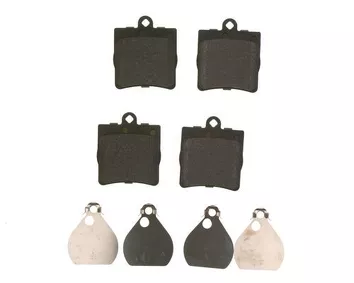 Bosch 0 986 494 016 <span>тормозные колодки задние</span>