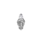Свеча зажигания Bosch Standard Super  UR 6 DE