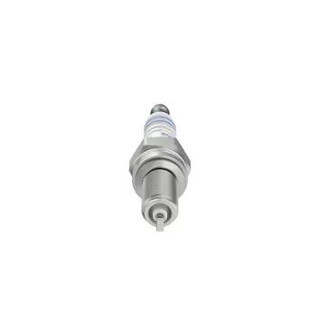Bosch Standard Super <span>свеча зажигания 0 242 040 502 UR6DE</span>