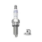 Свеча зажигания Bosch Standard Super  UR 6 DE
